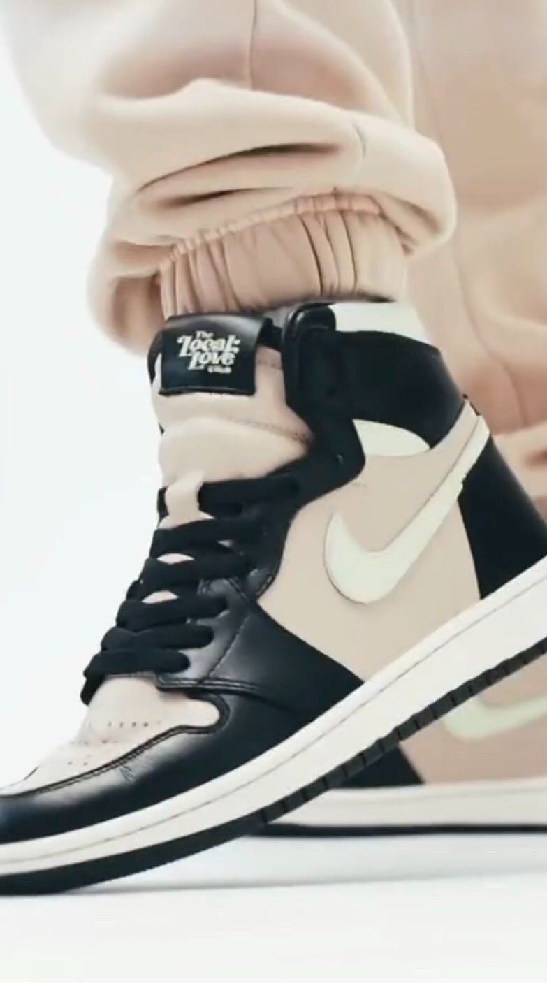 これは新作？
匂わせ？