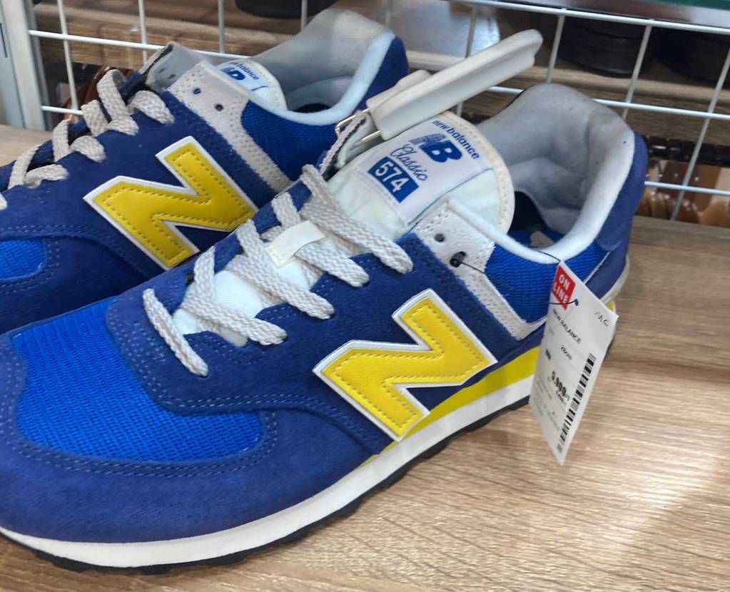 皆さん、、！！！！
おすすめのスニーカー教えて欲しいです！

もう自分でも