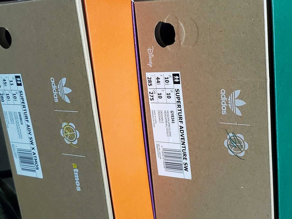 adidasから届きました➰！

atmosトリプルコラボ
