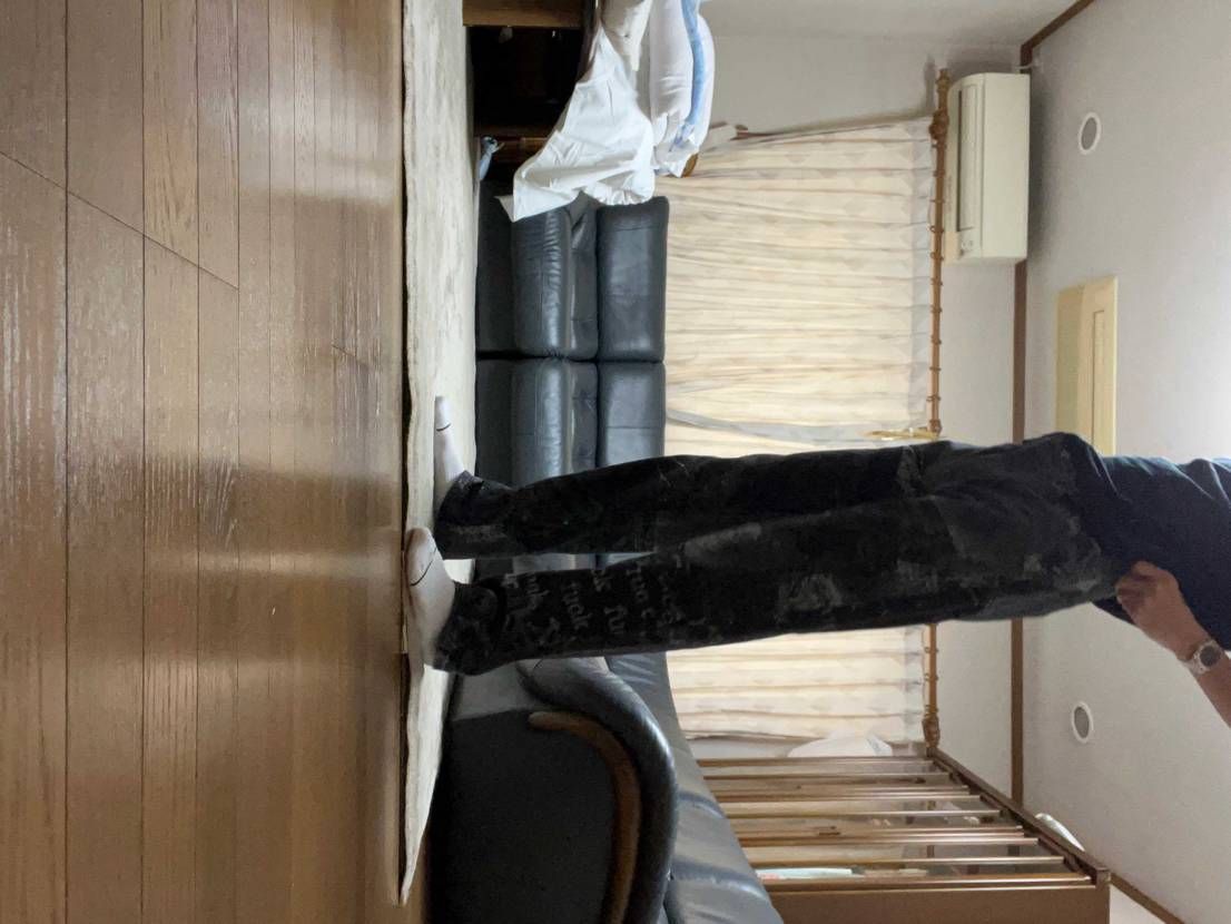 昨日のシュプリームのデニム最高です。
店舗で買いました。ブ