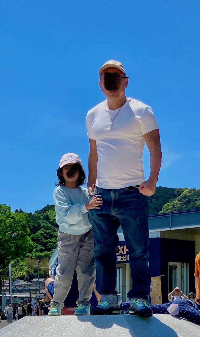 動物園に行こうと思ったら入れませんでした。
俺達が🦍と🐵の親子だから、と言うの