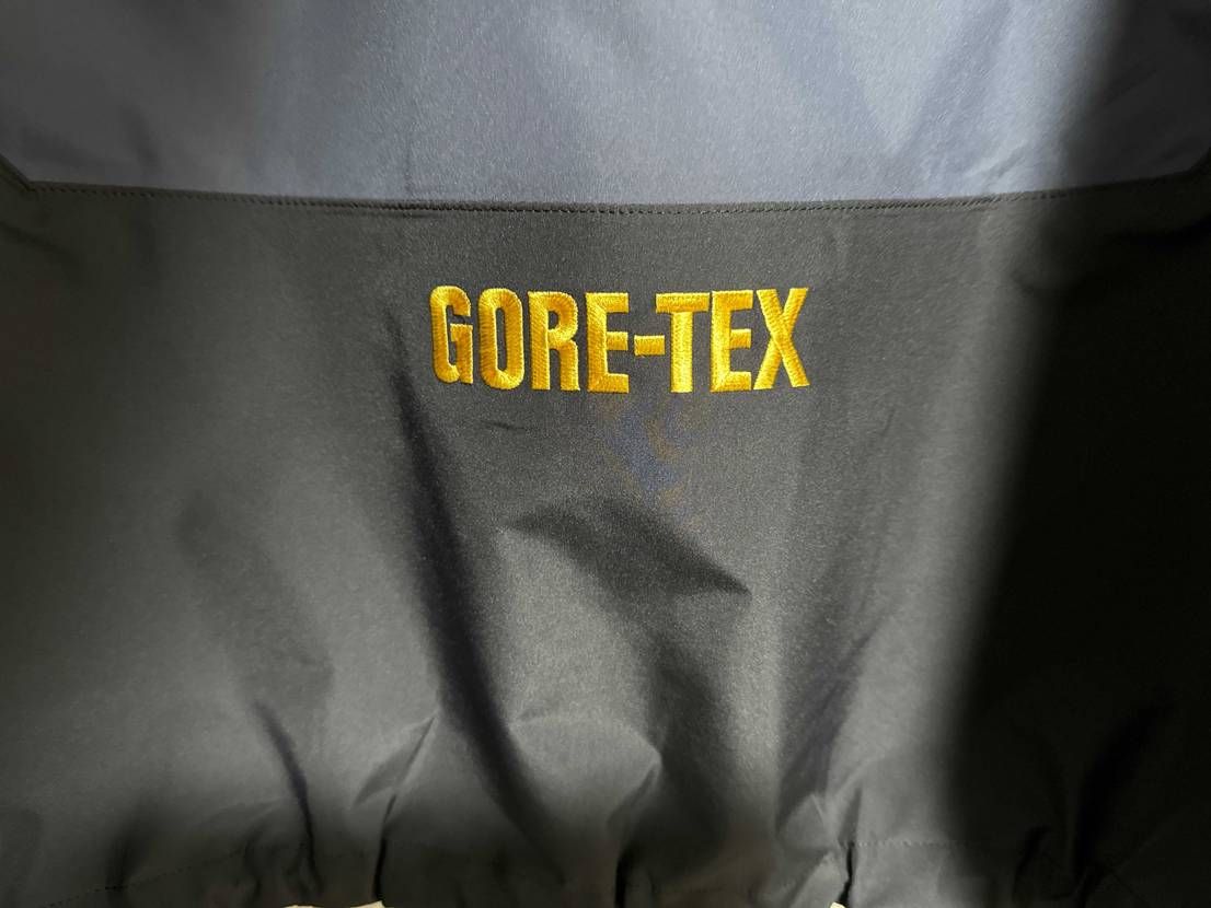 早朝から並んで寒くて死にかけたけど、去年仕事で買えなかったジ