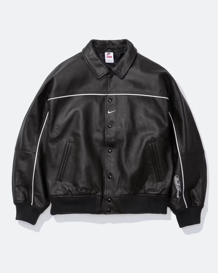 圧倒的にNIKEコラボはレザージャケット一択だわ
ま、絶対
