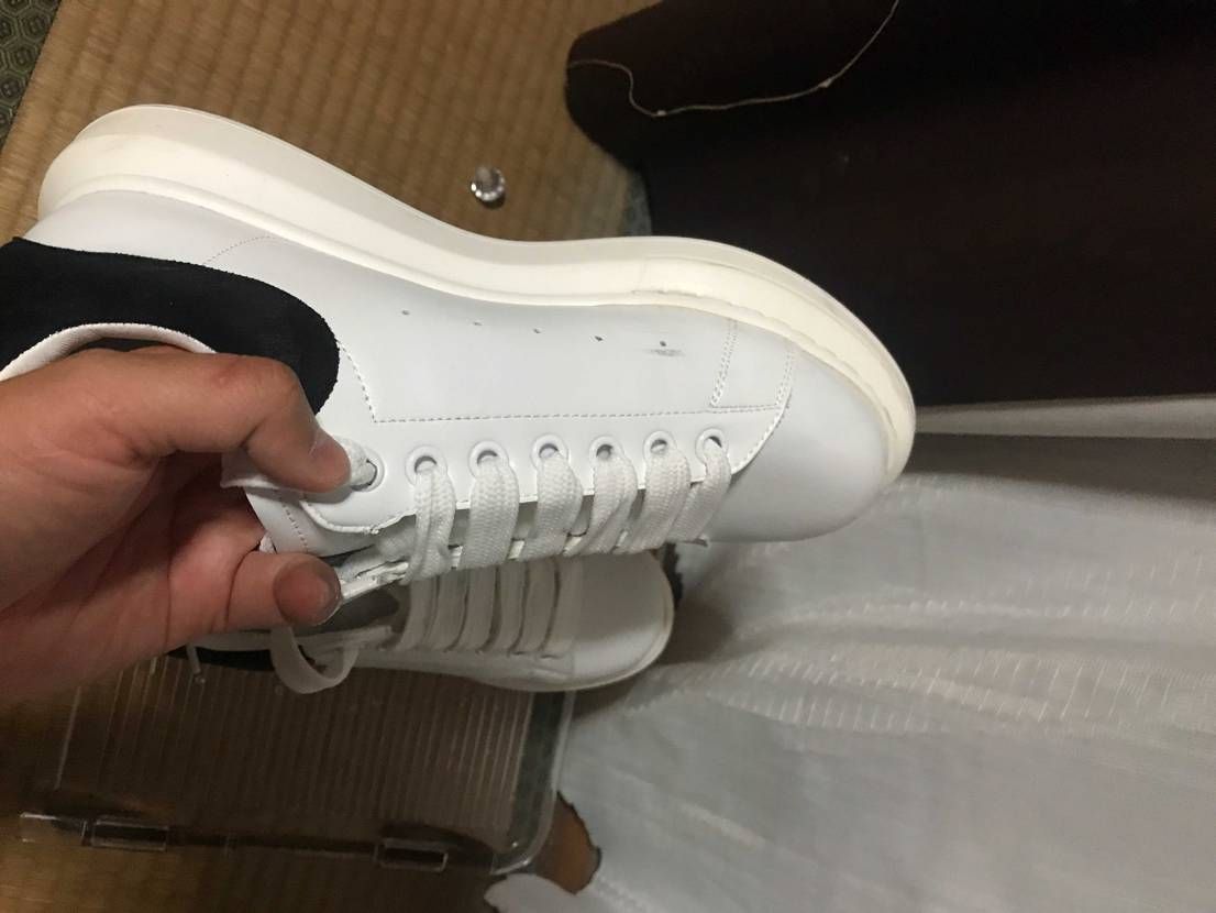 靴を1足購入しましたが、靴が多いので1足売りたいです。
私