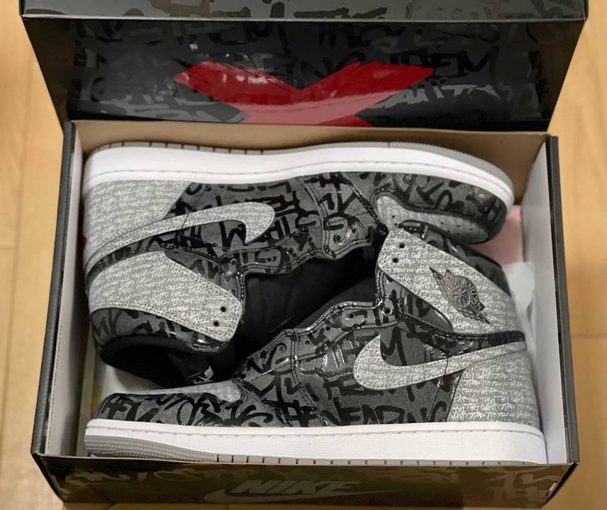 めちゃくちゃかっこいいやんけ🔥
#aj1
#airjordan1