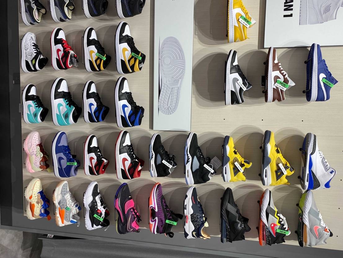 実物みたら欲しくなって結局購入😊
田舎でもそこそこ揃えてる