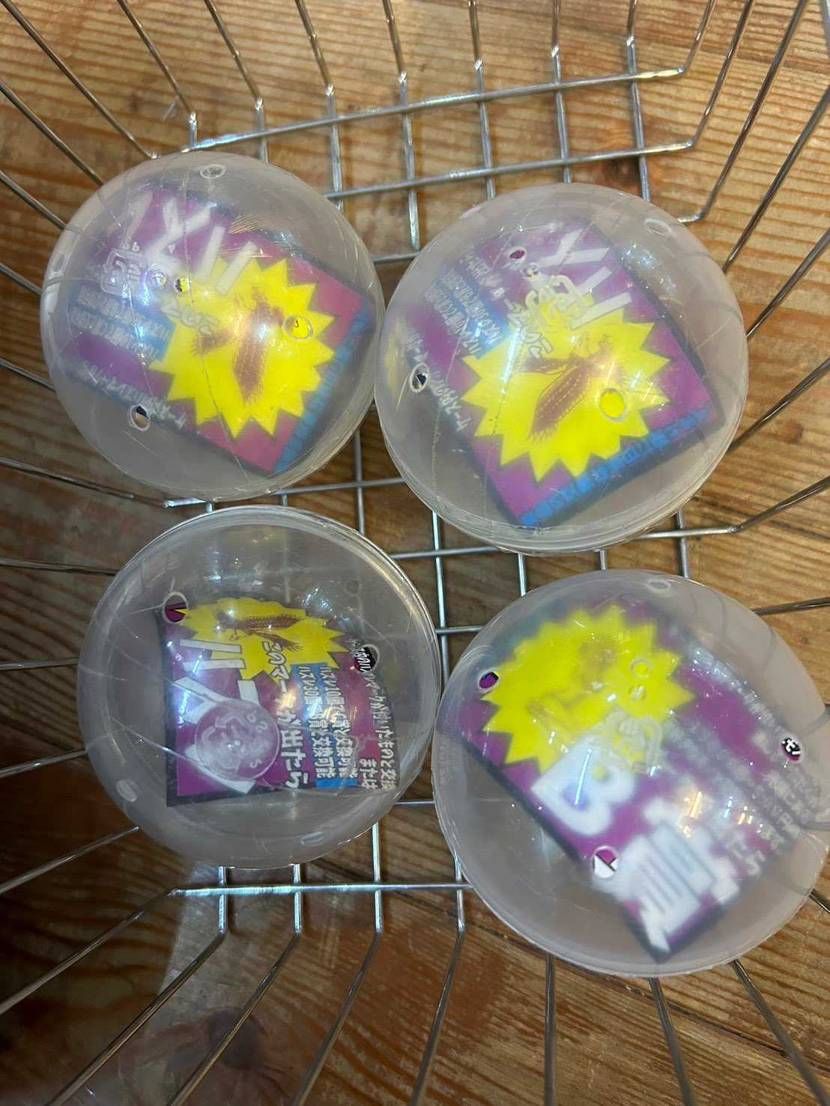 スニーカーの収納って困りますよね。
数が数なので…
自分はハイカット+高