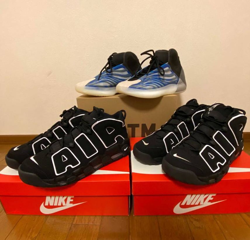 24、25日に届いたスニーカーたち。
適当に応募して当たったイージーが初のイー