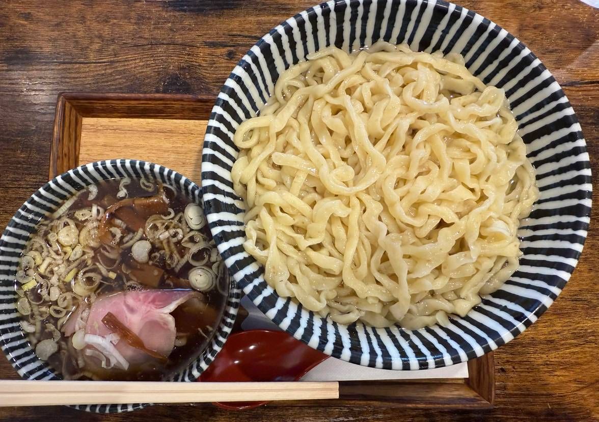 今日は夏らしいカラーのフィリーズ😋
爽やかなカラーにえんじ