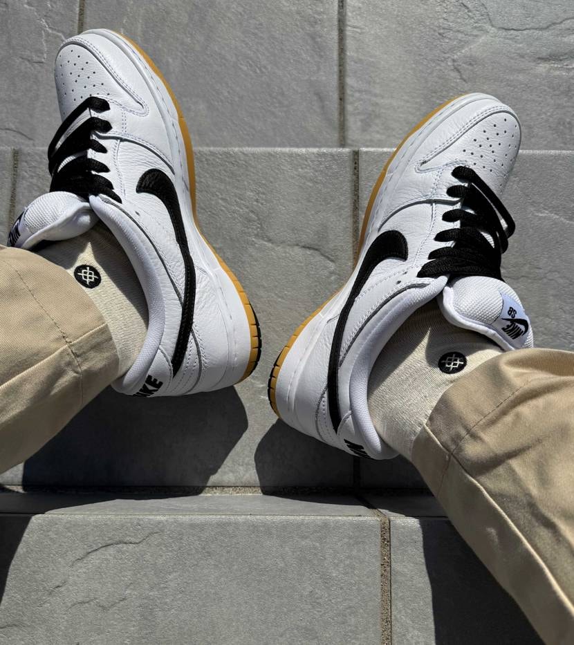 こんにちは😃
今日は久しぶりに白ガム🤩
シンプルカラーに