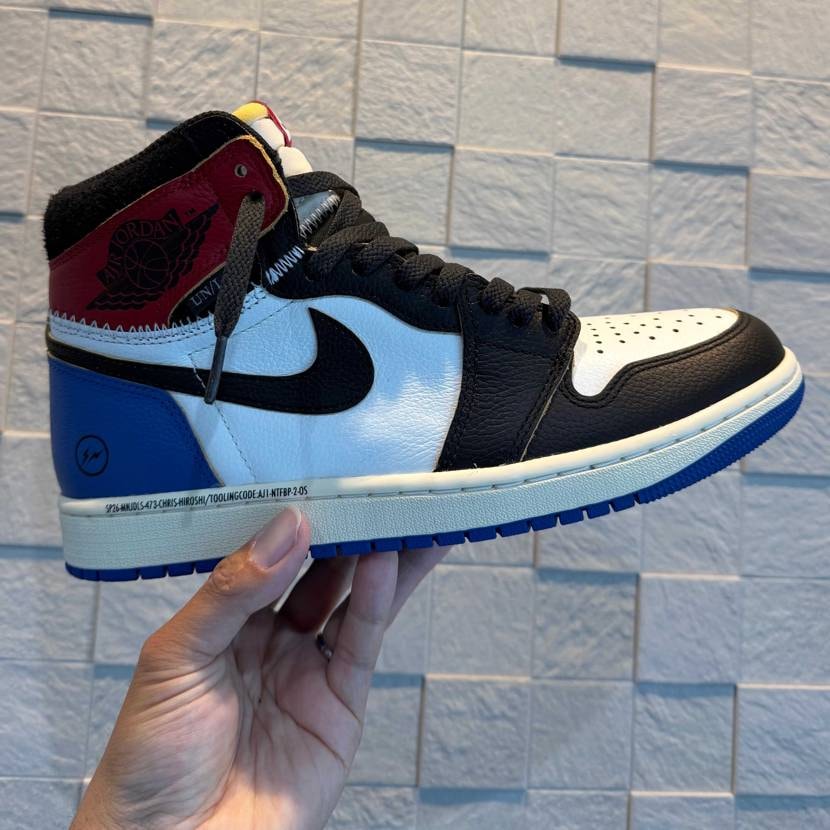 今日もいい天気☀️
足元は久しぶりの堀米ダンク1st😋
