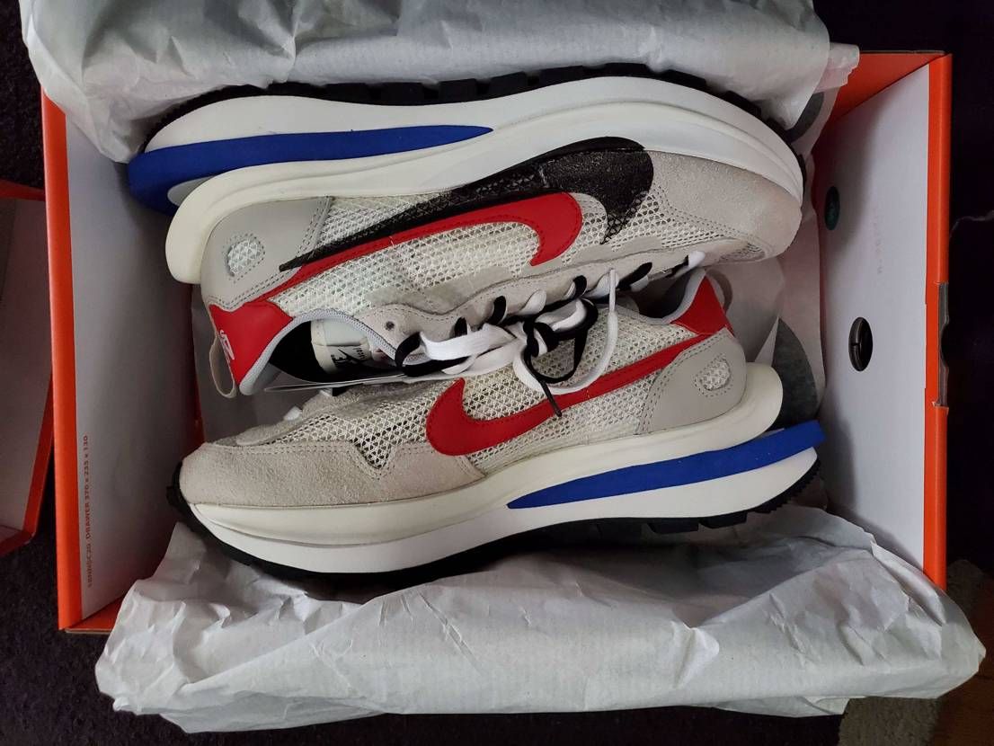 当選のメールきた時は信じられなかったです。
日曜日には届きました、めっちゃカッコ