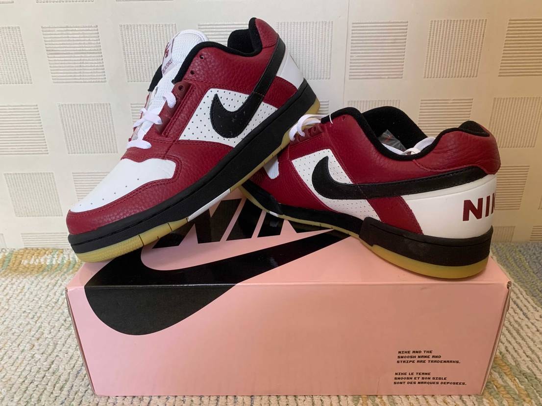 最近のNIKEさんはSNKRSでもnike.comでも買わせ