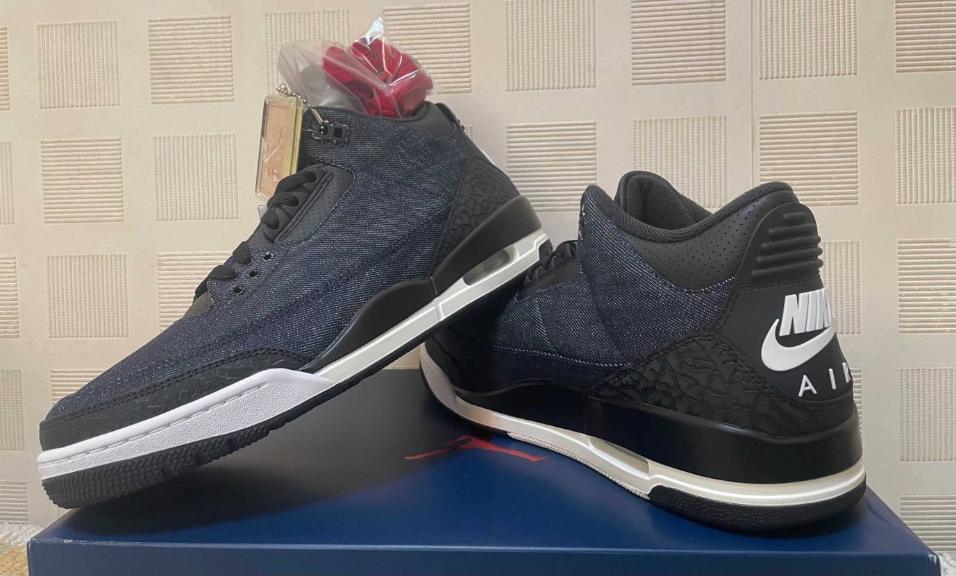 アッパーの一部を除き色を落としたAJ3を初おろし🎉
これか