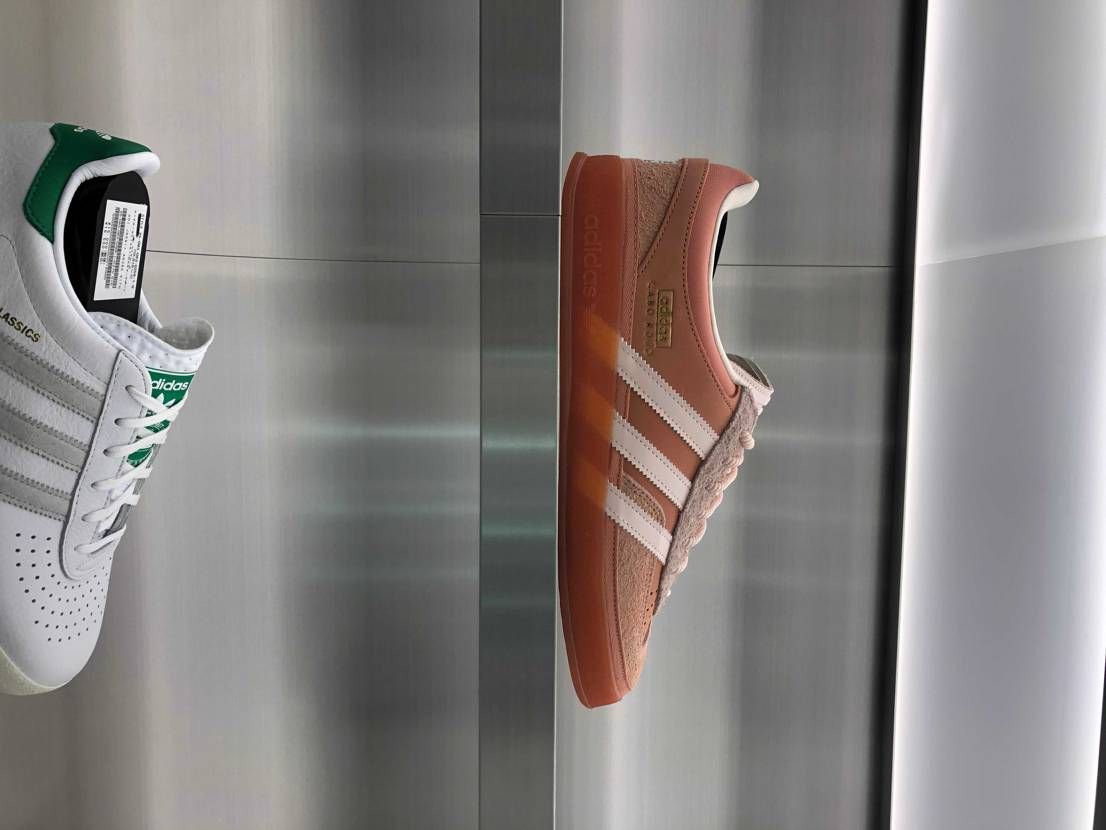kithでbadbunny購入🐰
原宿のadidasにも26cmからあるみた