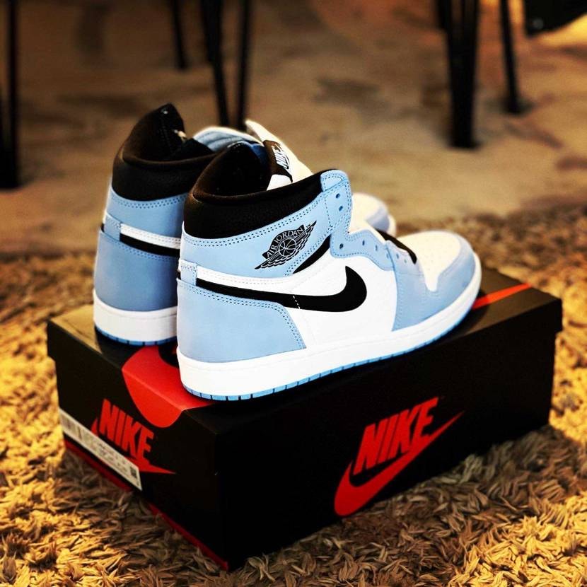 なんとかNIKEから到着😂配送業者の手違いでかなり遅れました