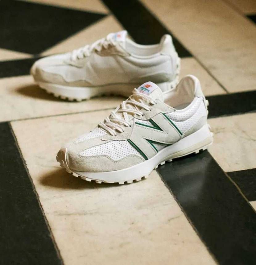New Balance×casablanca327
欲しい😭買えますように🙏
