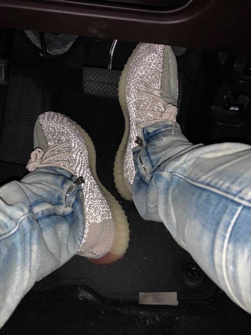 初履き👟
今まで28.5だったけど足が痛くなるから29にした
#yeezy