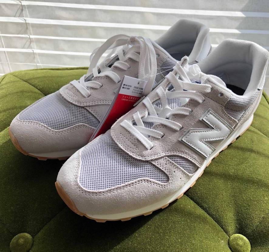 ML373DC2
近所のオーソリティのB品セールで3700円だったので衝動買い