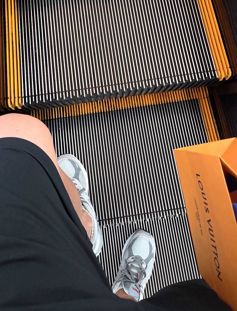 Supreme並び 負け
エルパト 負け
取り敢えずVUITTONへ