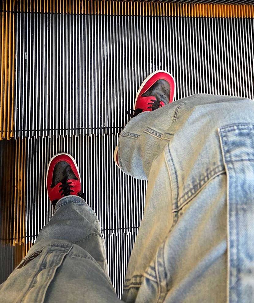 誰かが雨の日は85を履けって言ってたので履きました🫡　ポチポ