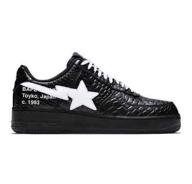 BAPEとOFF-WHITEのコラボって発売されましたか？
知ってる方情報お願