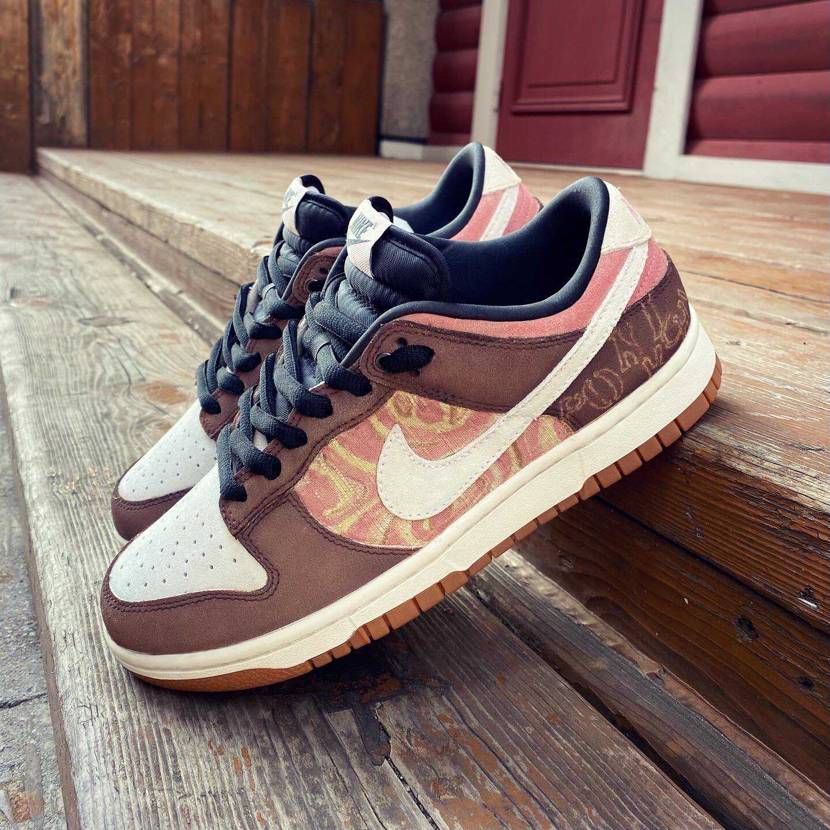 By you dunkカスタム🎨今回はチョコレートケーキやストロベリーアイスをイ