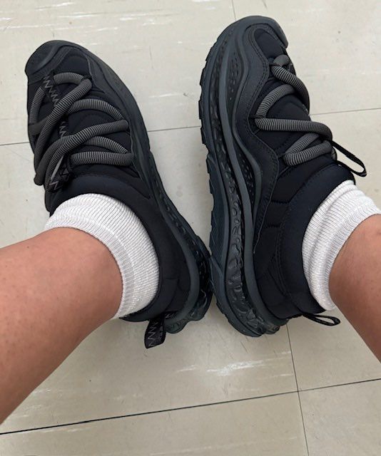 久しぶりの投稿はHOKAのオラプリモ
と和紙を含んだシャリシャリソックス