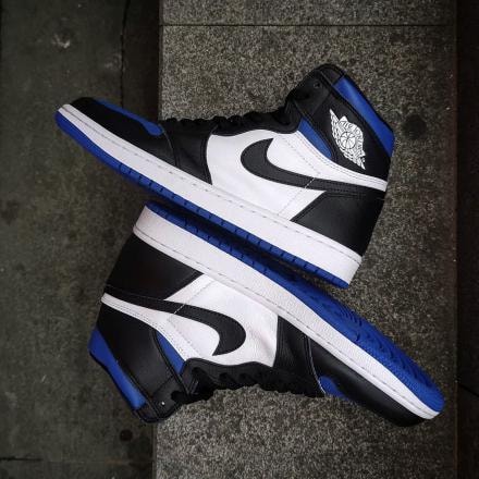 今さらに...迷ってます！
履いてる方など御意見いただけると幸いです🙌

