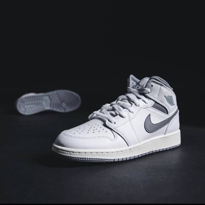 ミット、絶対案件
きたーーーー
NIKE JAPANさん
よろしくどーぞ！