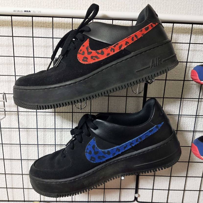 自分はスニーカーに詳しいわけではないのですが、このスニーカーは現在いくらほどで売