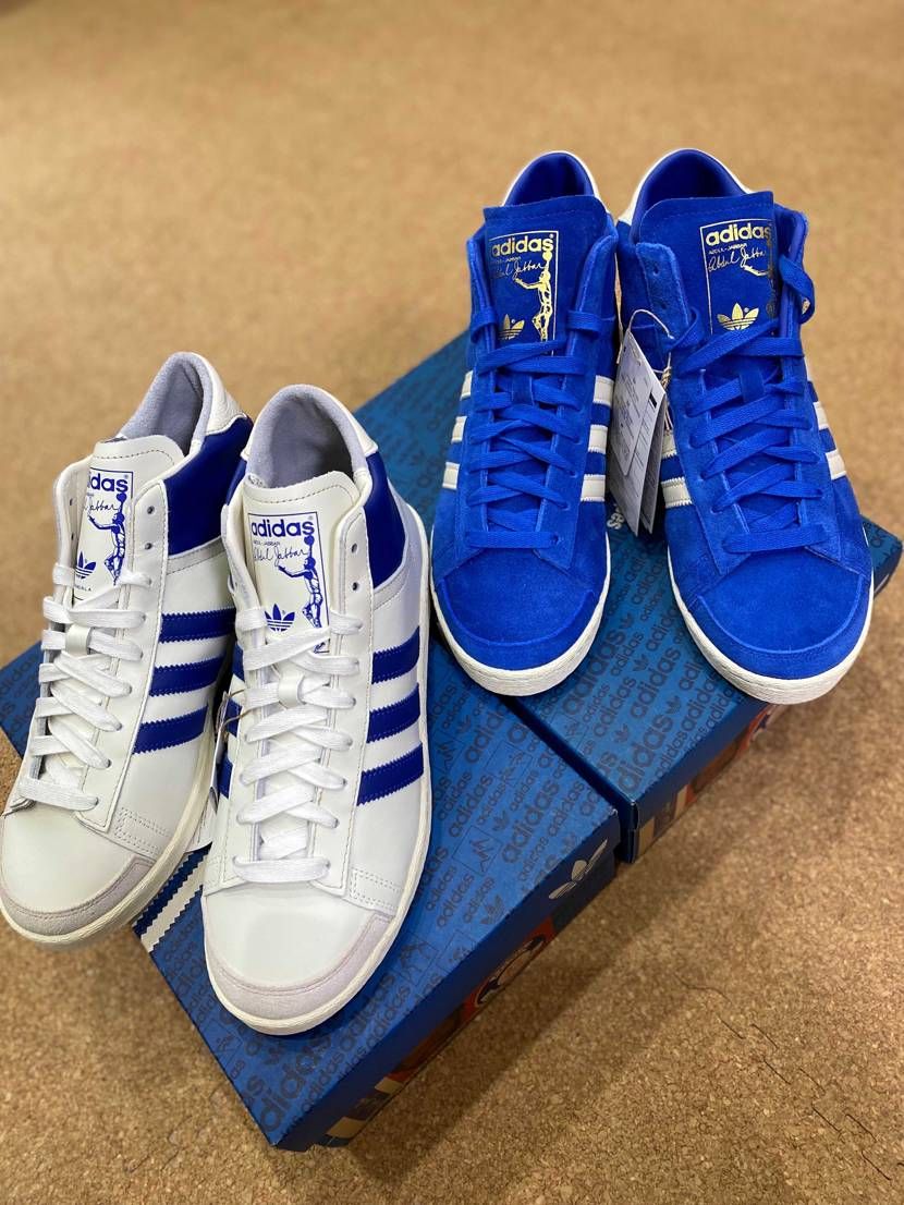 "Jabbar"シンプルでいいね〜
Team Royal Blue、やっと到着