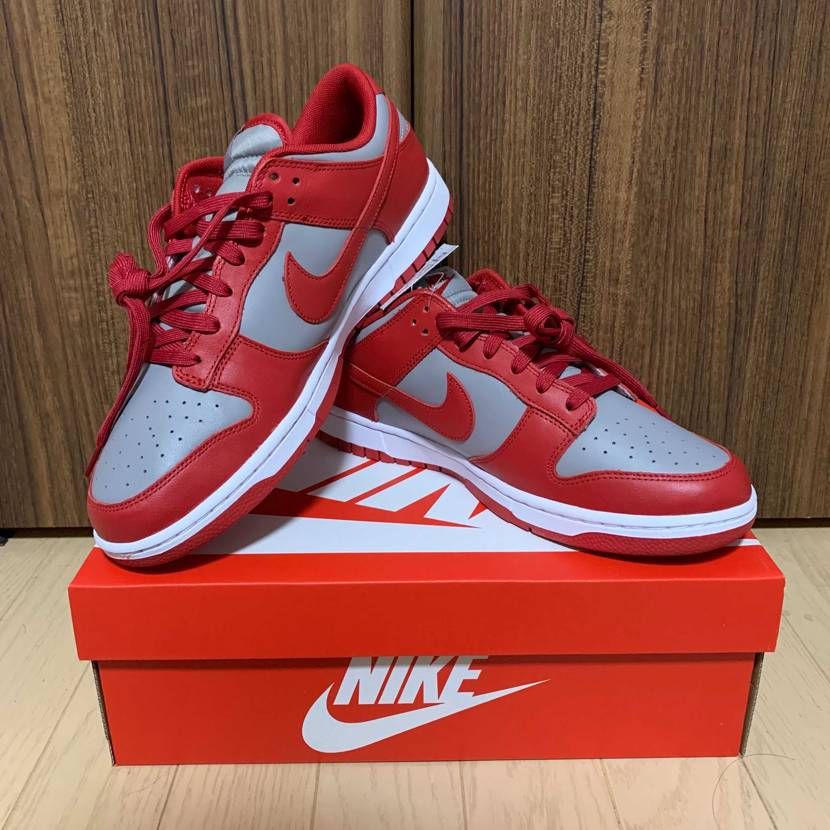 NIKE DUNK LOW "MEDIUM GREY" (UNLV)
通称