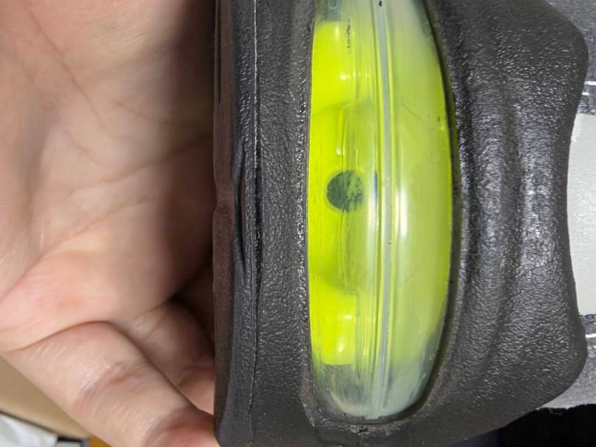 新品で半年前にかった2026 airmax95
気がついたらこんな感じでソール