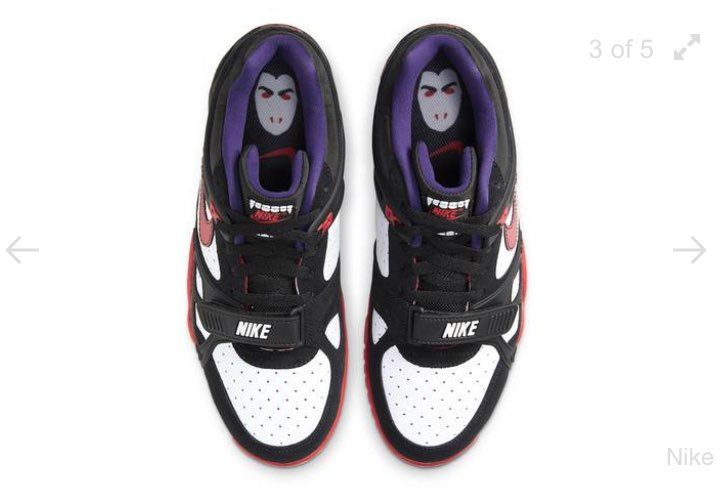 ハロウィン　ドラキュラ　air trainer3
🤔気にな