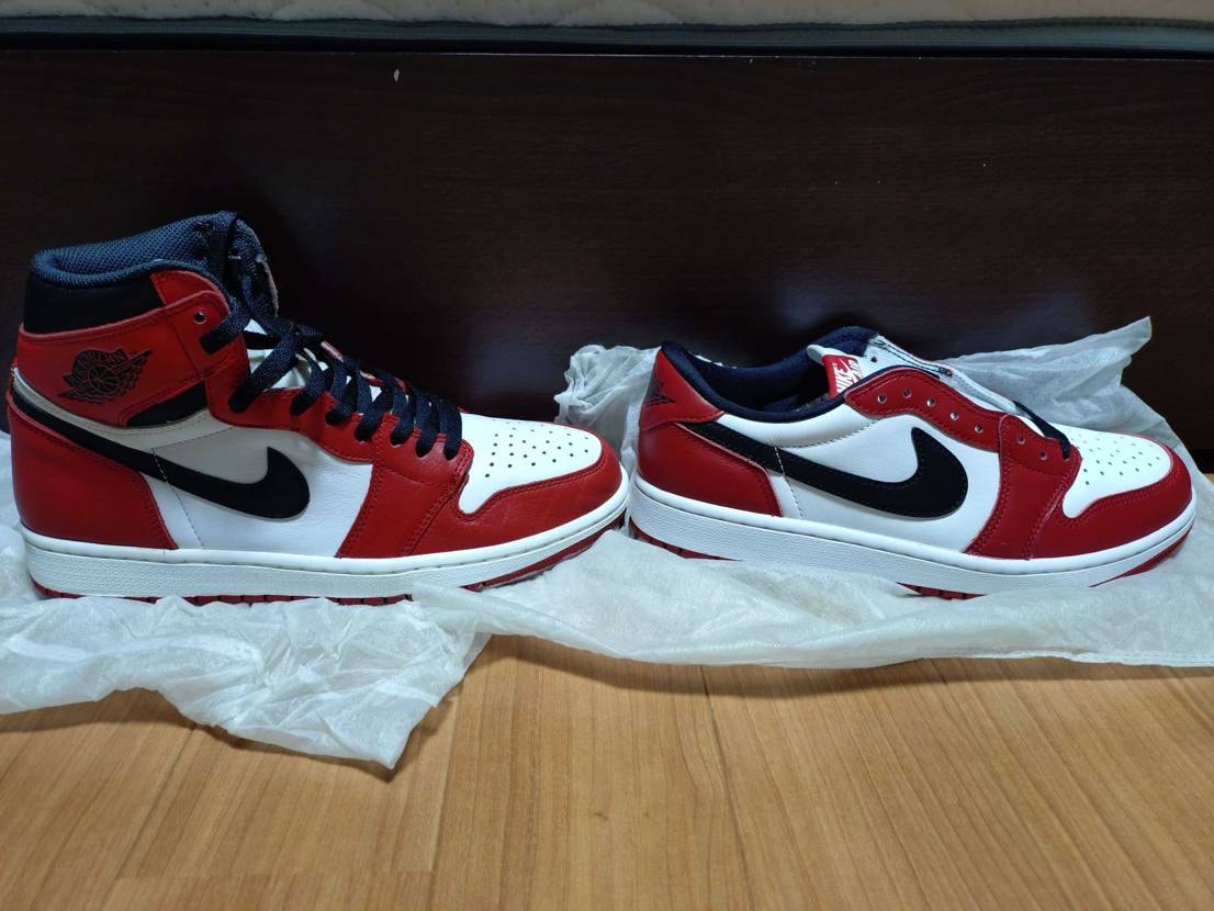 プレ値付いてるシカゴ系スニーカーを、シカゴローの発売に乗じてさり気なく自慢できる