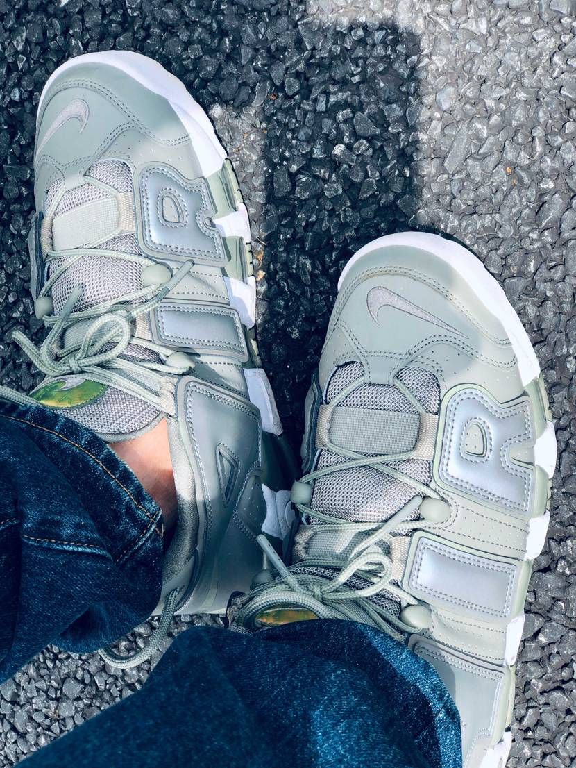 久しぶりに、ジーンズで現場立ち会い。
NIKEのW NIK