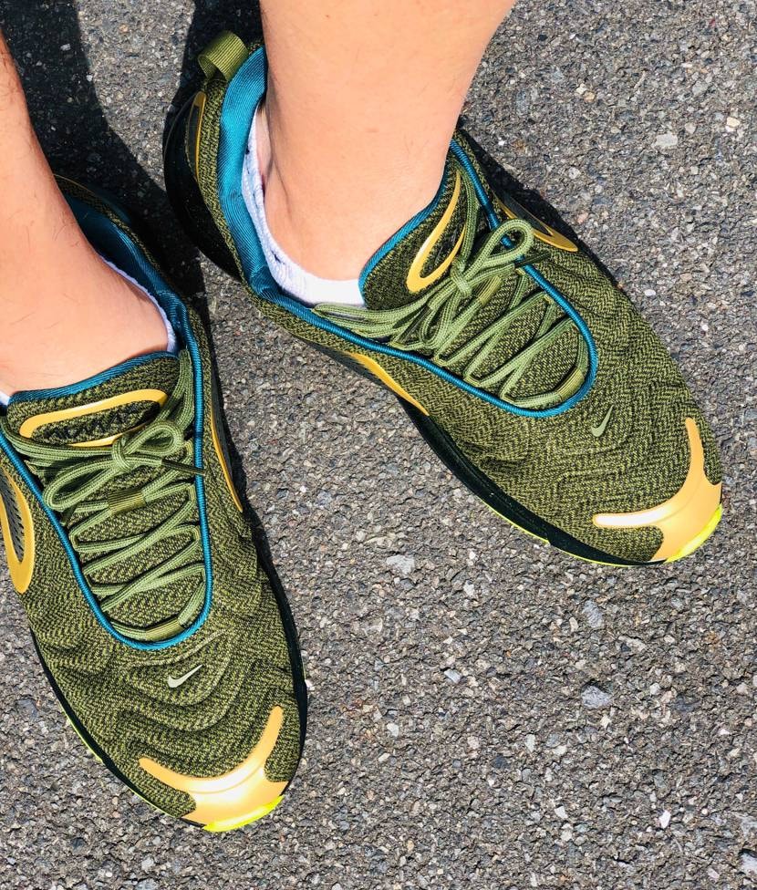 NIKE BY YOUでグリーンベースで作りました。
今日