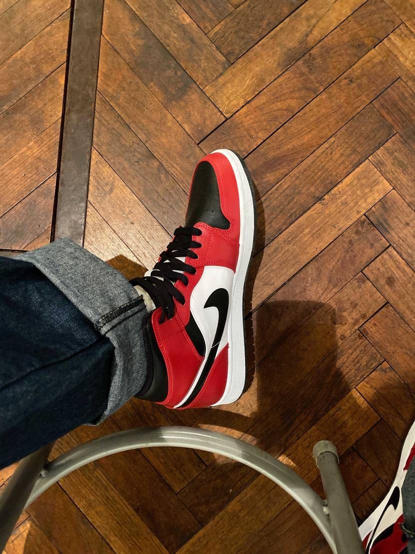 しばらくスニーカー集めストップかけたいので
最後に4万以下で買える
オススメ