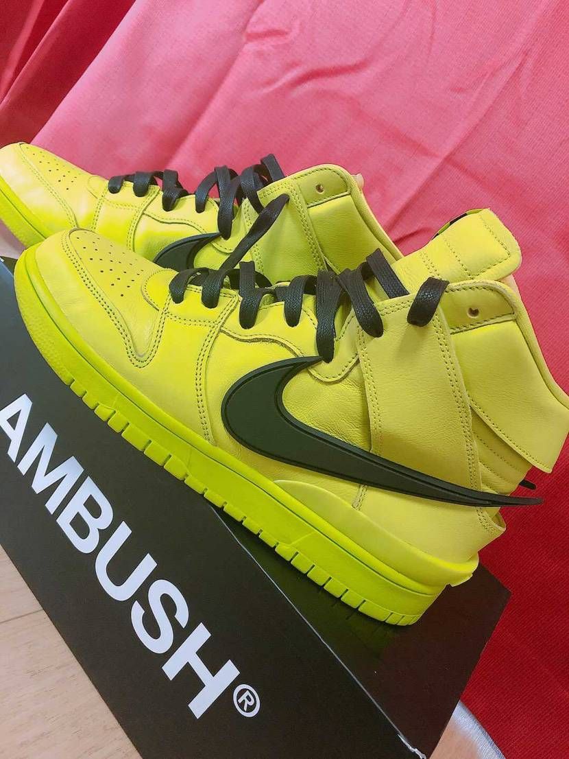 今日届きました！
やっぱシューレースはBLACKで！
このライムカラーは思っ