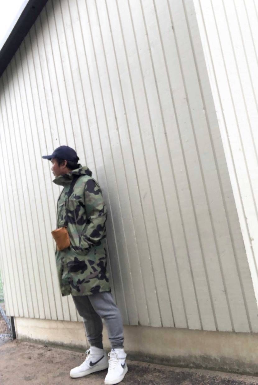 うちの周りはすっかり秋です。
エアフォース1はベーシックで合わせやすい👟