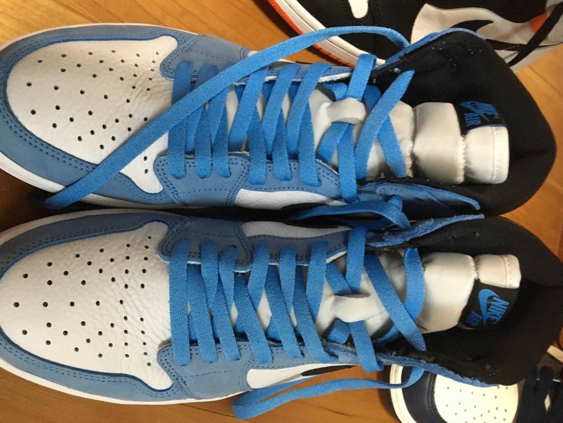 AJ1 コイツ通す派？

暇だから…。紐いじり直し。すご