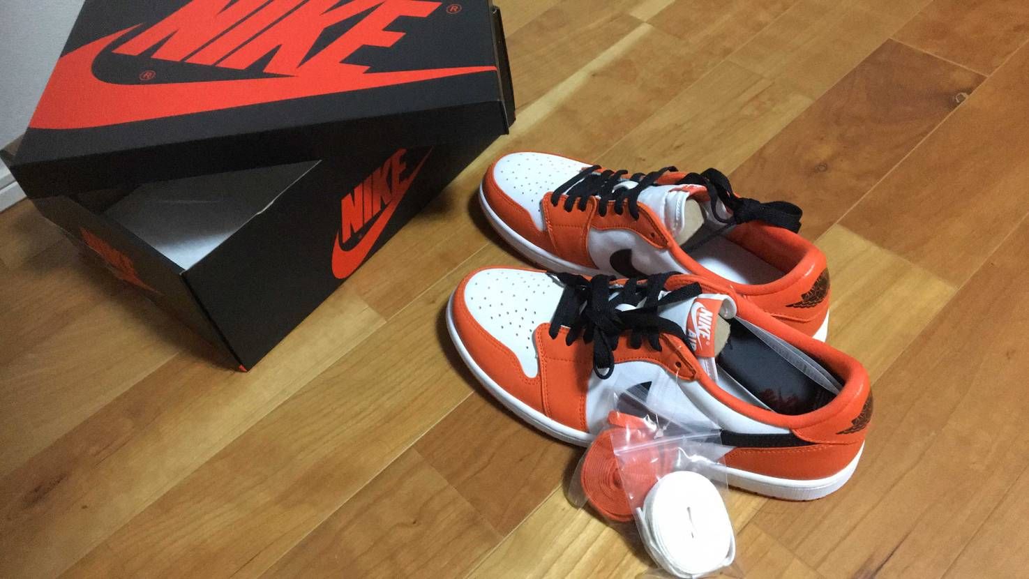 揺れた。棚吹っ飛びました。

まさかの開封時に🤣
必死に抱き上げた。