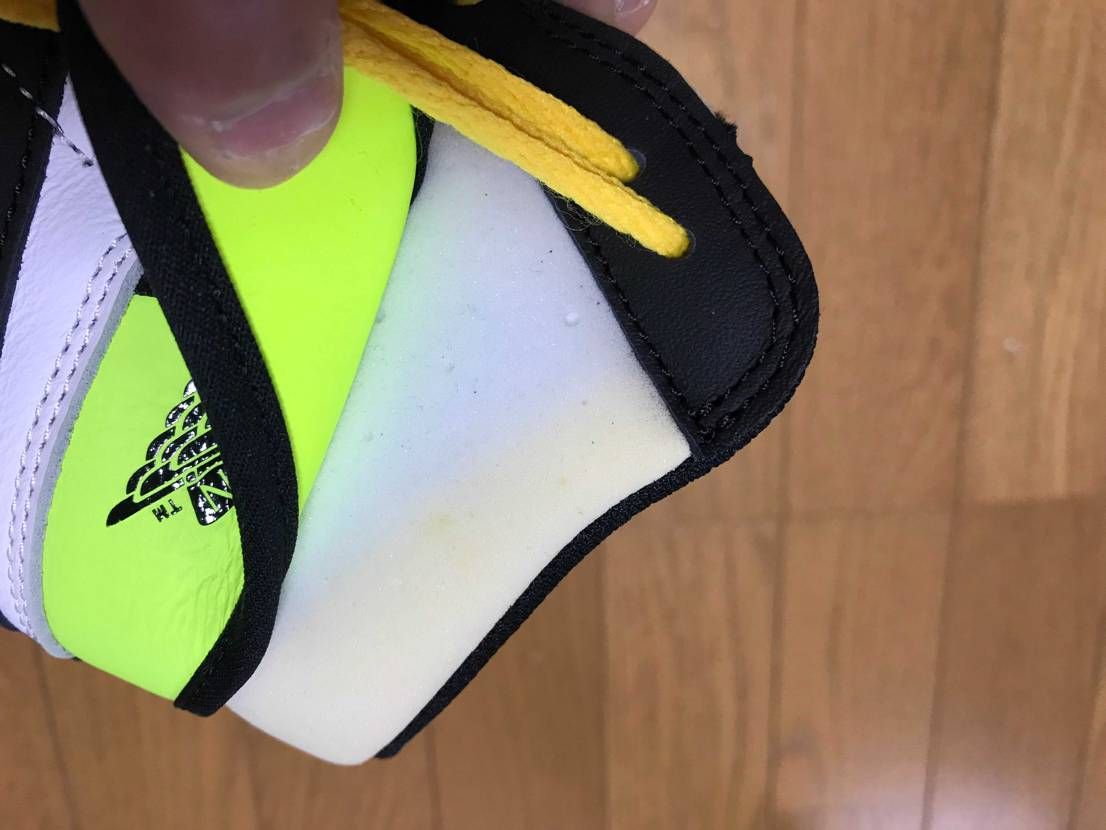 なぜスポンジ？その意図は？