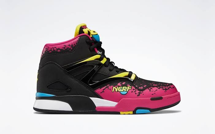 海外限定(?)でこんなものが
reebok×nerf pump omni zo