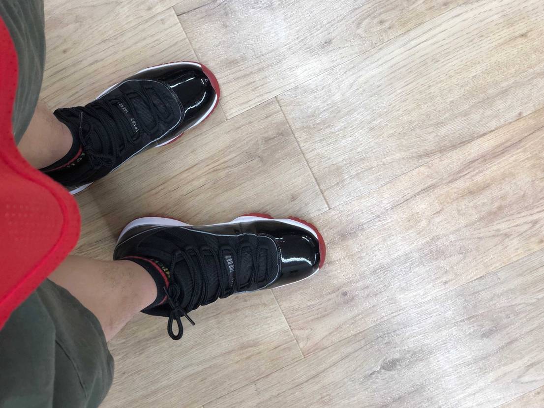 今日はこんな感じでした
フットボールシャツにバッシュ
