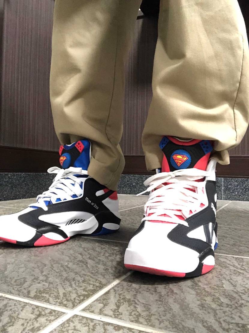 おはようございます
今週最後の出勤はreebok  shaq attaq1 "