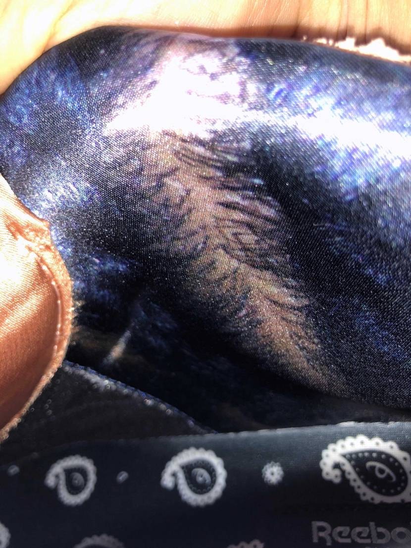 先日投稿したreebok ×melody eshani qu