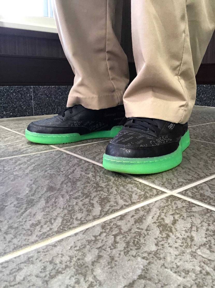 おはようございます
今日はreebok club c"cyber wars"で