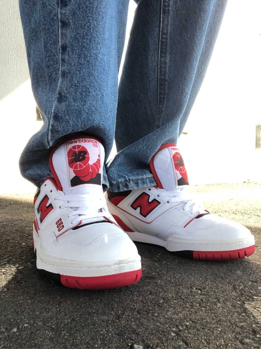 おつかれ様です
本日の出勤はnew balance BB550です
昨今のス